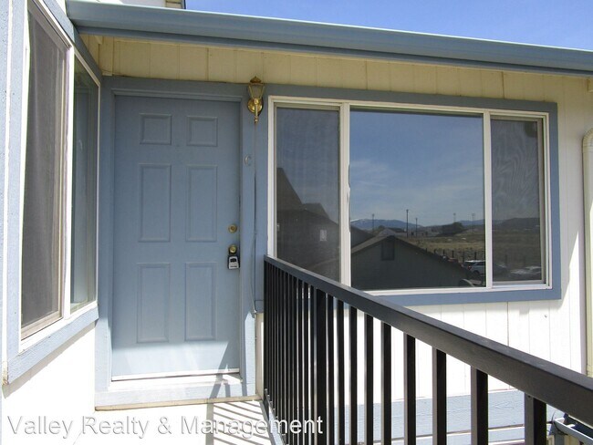 Building Photo - 121 Palmer Ct