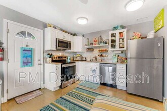 Building Photo - 116 S Grandview Ave