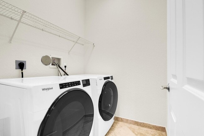 Building Photo - 3432 NE 15th Ave