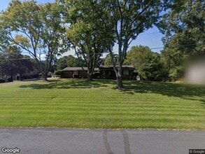 Building Photo - 375 Rack Rd