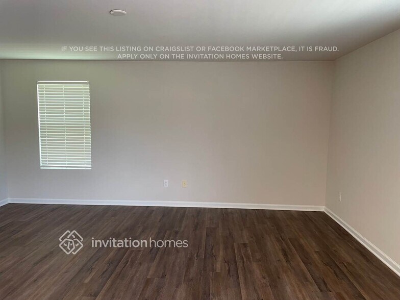 Building Photo - 1106 Woodhouse Dr