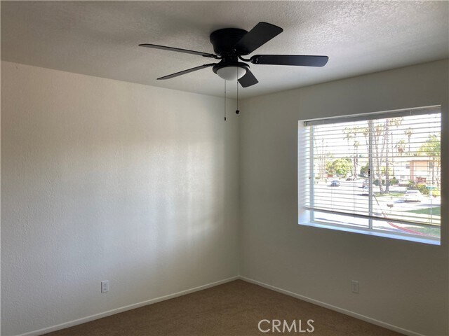 Building Photo - 28601 Calle Del Lago