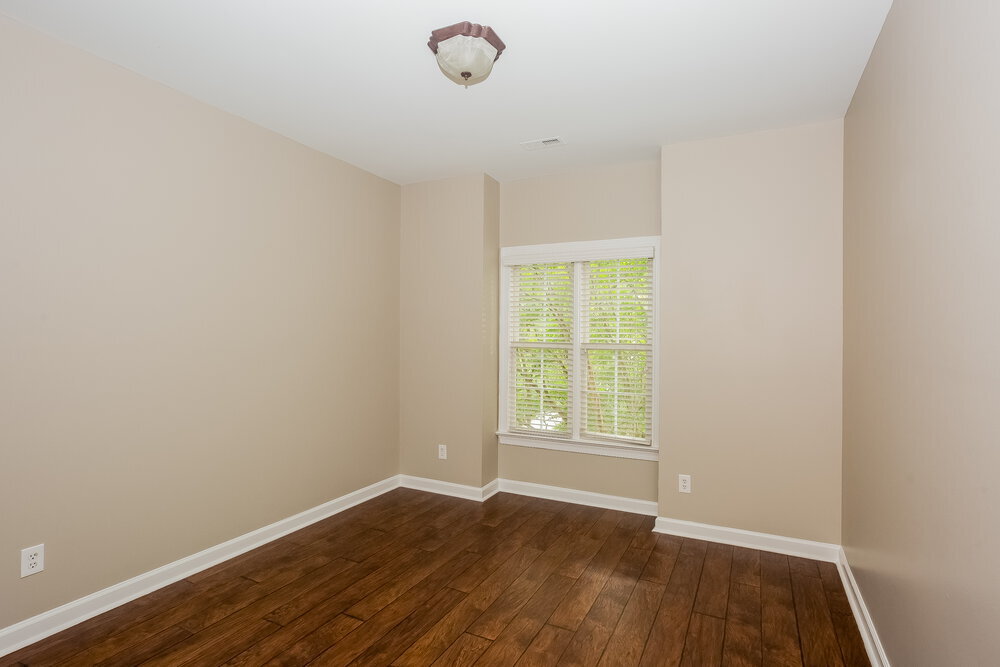 Building Photo - 7626 Garnkirk Dr