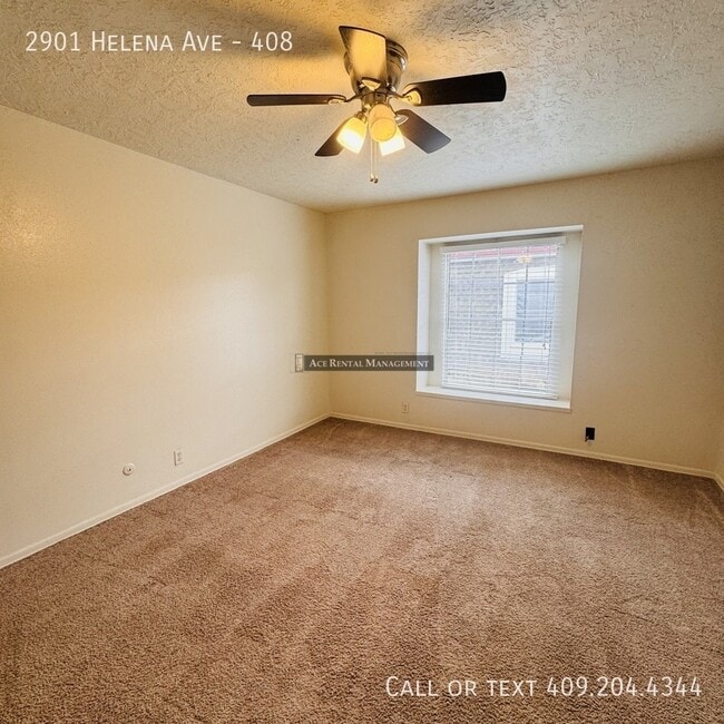 Building Photo - 2901 Helena Ave