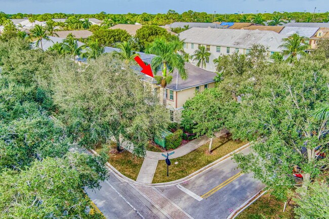 Building Photo - 4345 Parkside Dr