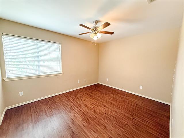 Building Photo - 8902 Bayshore Ln