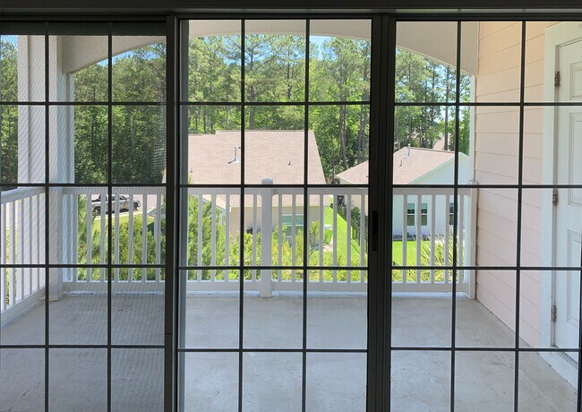 Building Photo - 4141 Hibiscus Dr