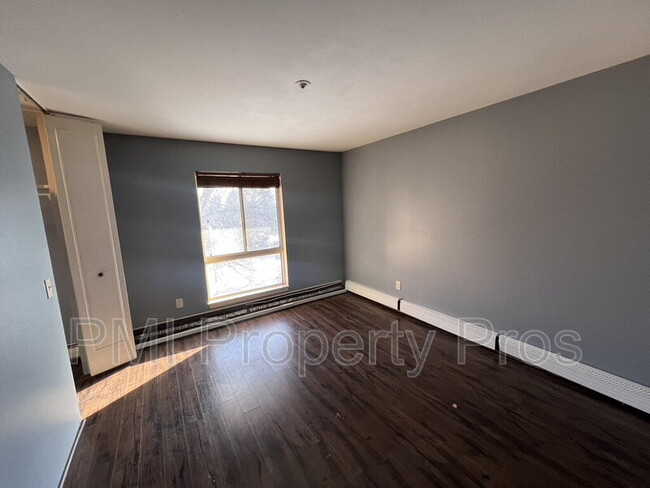 Building Photo - 4253 W Rivers Edge Cir