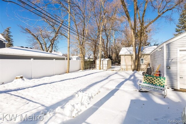 Building Photo - 1216 Cherokee Ave