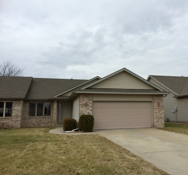 2805 Dryden Dr 2805 Dryden Dr Springfield IL 62711 Apartment Finder