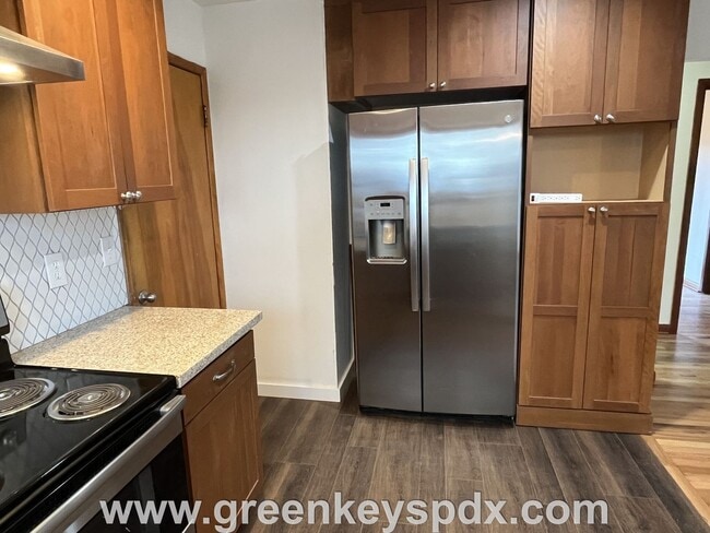 Building Photo - Wow! What a beautiful home! 3 bedrooms, 2 ...