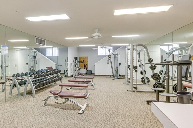 Building Photo - 474 Evergreen Ash