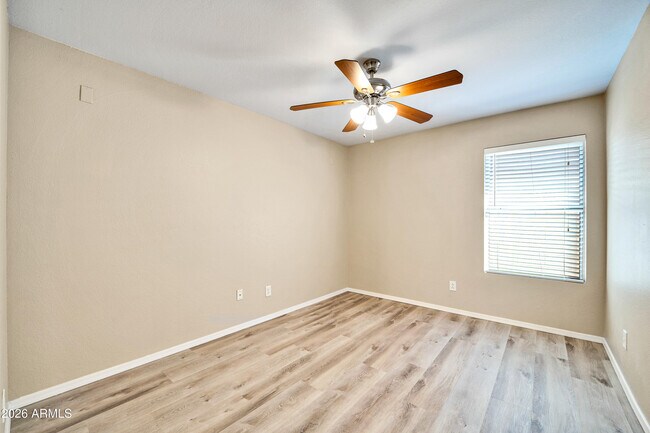 Building Photo - 6434 W Kristal Way