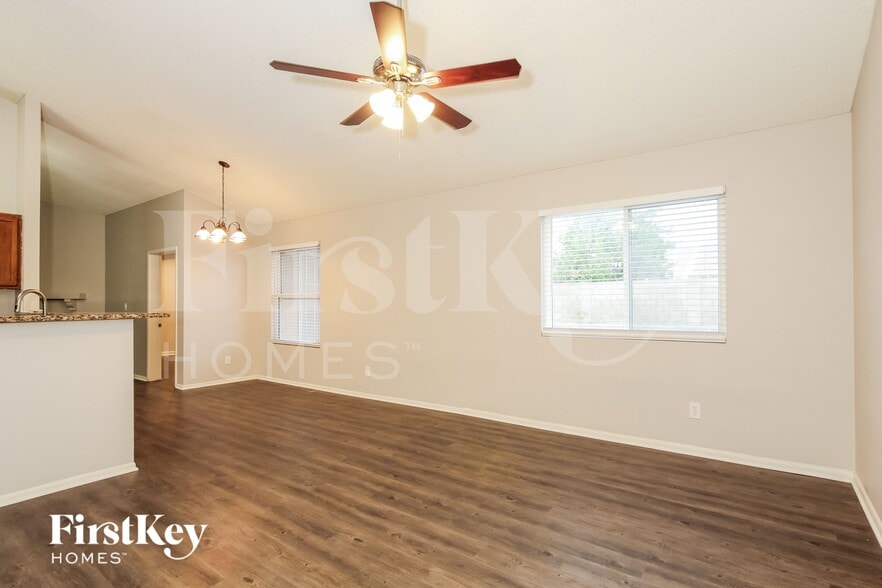 Building Photo - 13269 N 56th Ave