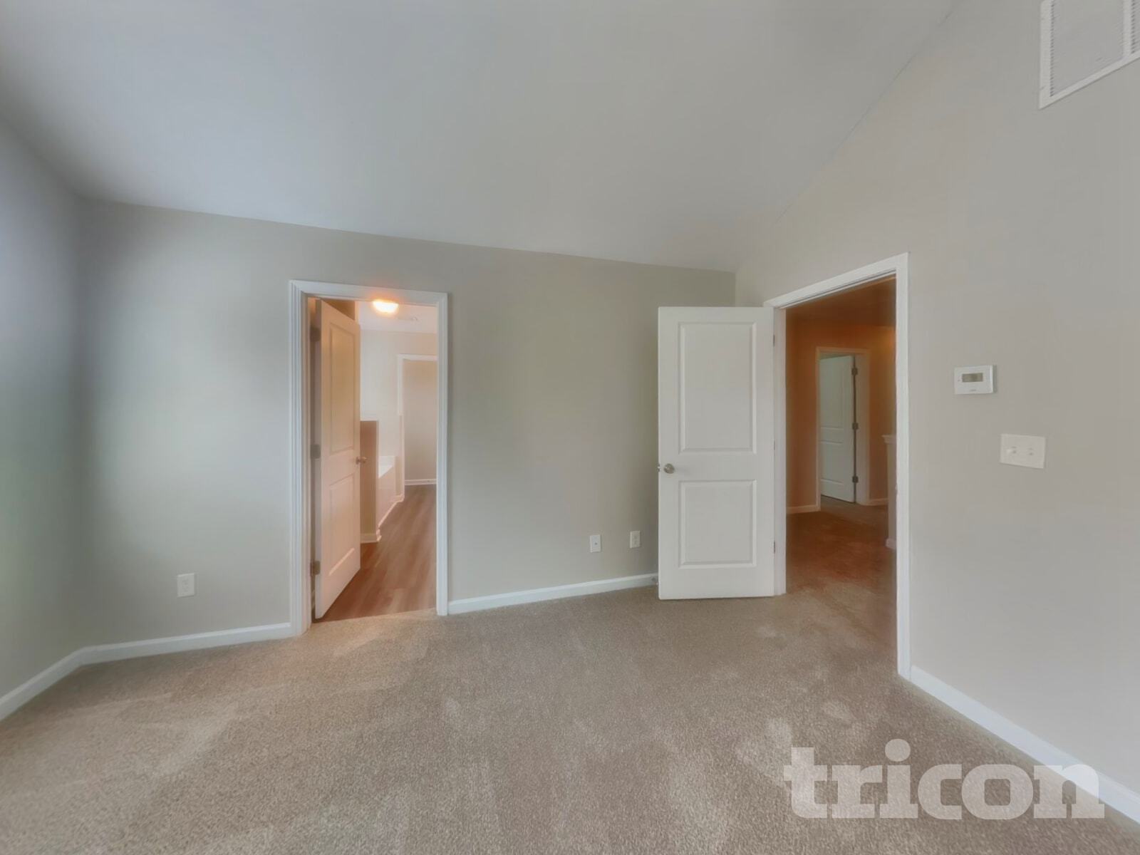 Building Photo - 325 Nutwood Trce