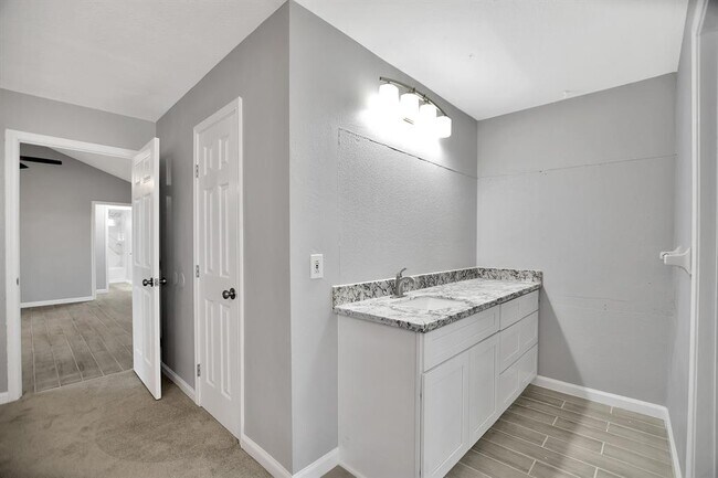 Building Photo - 1505 New Orleans St
