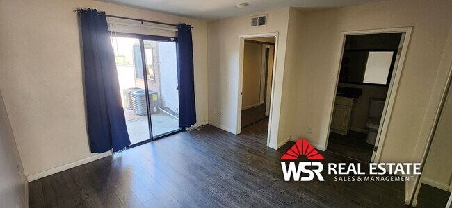Building Photo - 2-Bedroom 2-Bathroom Condo in Gated Palmil...