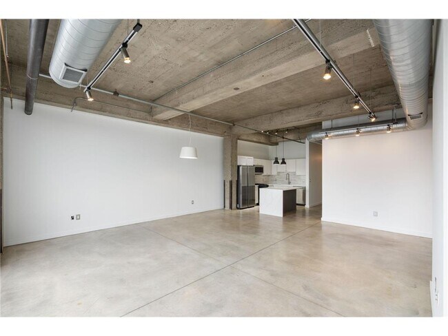 Building Photo - 901 N 3rd St