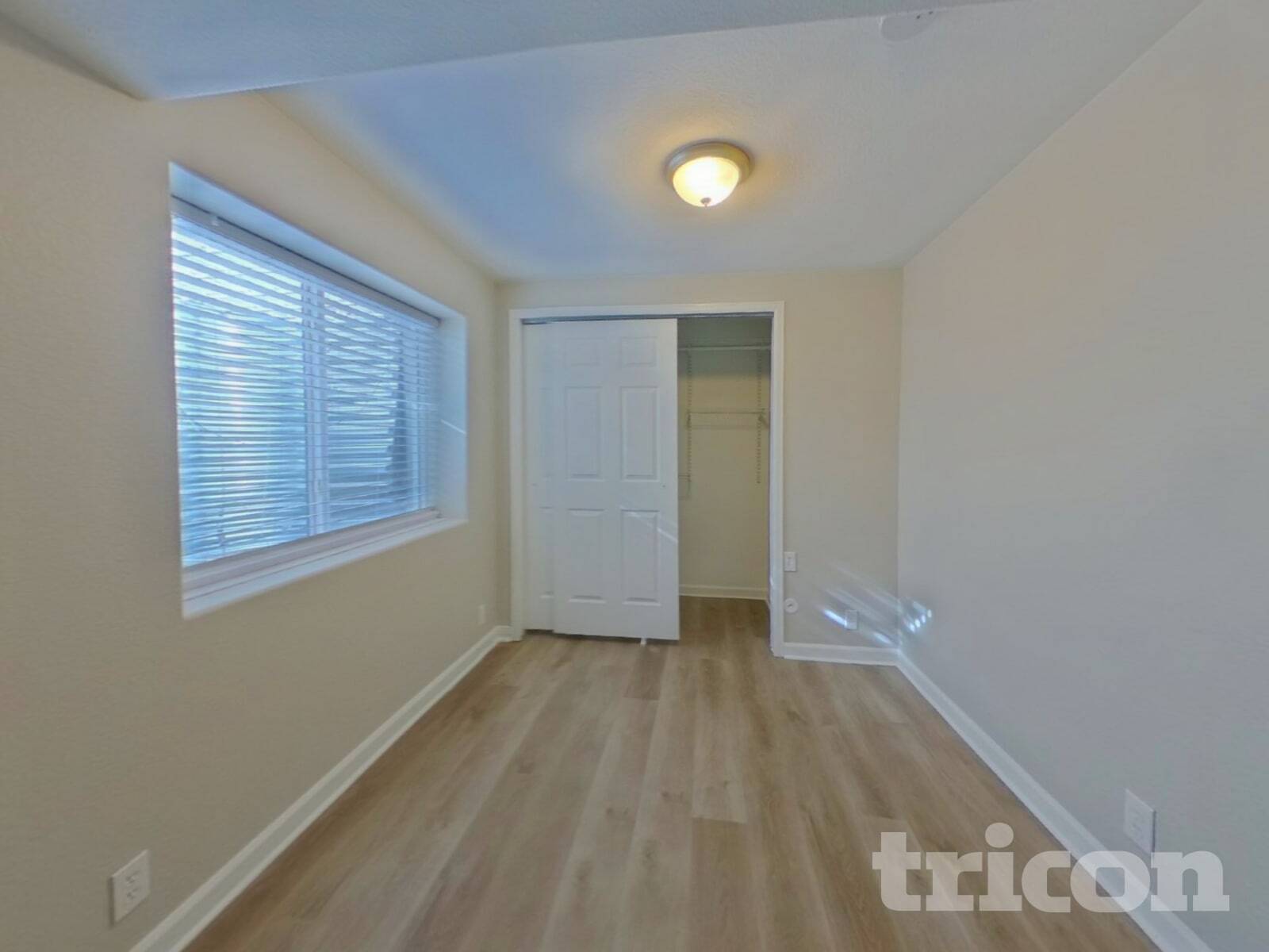 Building Photo - 12984 Fishers Island Rd