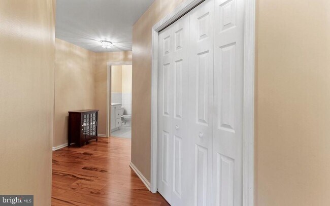 Building Photo - 13675 Philmont Ave