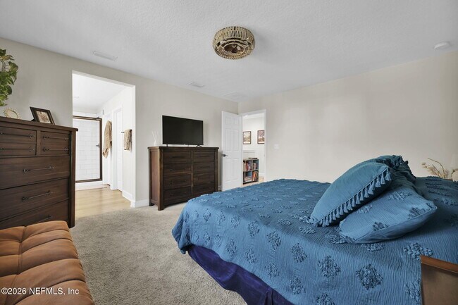 Building Photo - 409 Honeycomb Trl