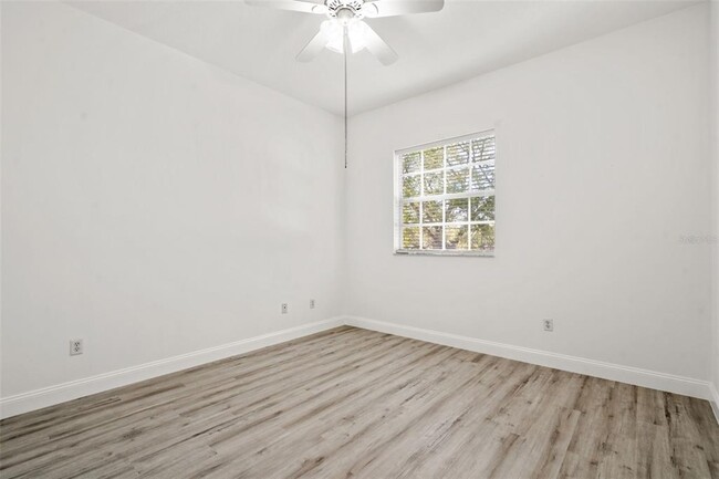 Building Photo - 7421 Arlington Grove Cir