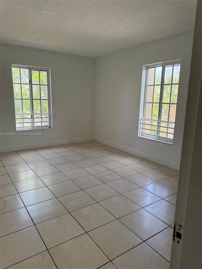 Building Photo - 5122 NW 79th Ave