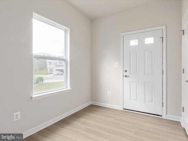Building Photo - 29 Signal Knob Cottage Dr