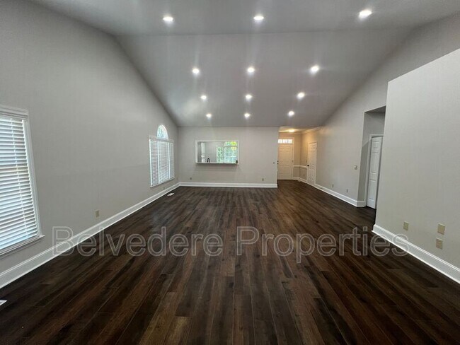 Building Photo - 6409 Spyglass Dr