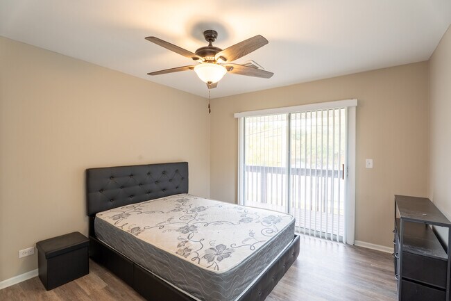 Building Photo - 774 Terrace Ct