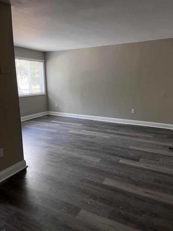 Building Photo - 3911 First St SE, Unit 202