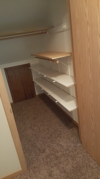 Building Photo - 3043 18th St S