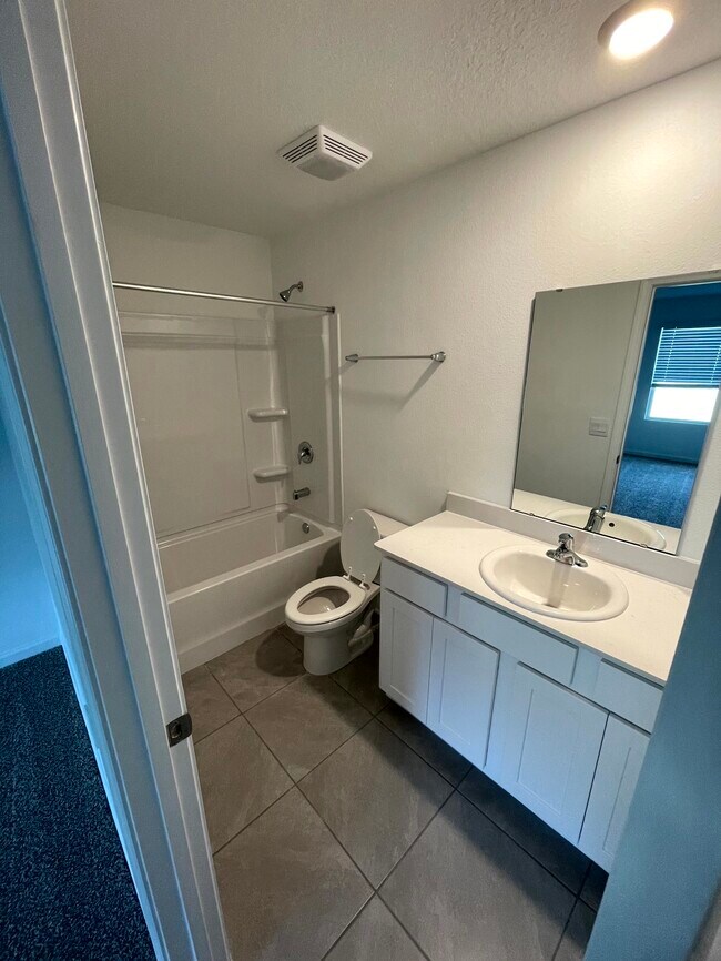 Building Photo - 95 Playa De Luna Ln