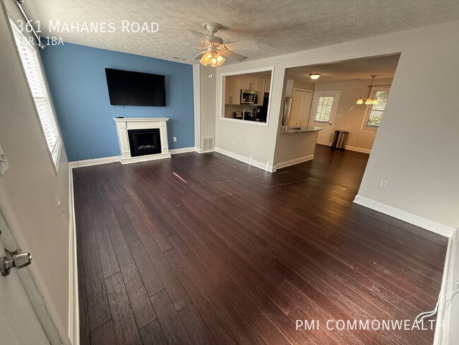 Building Photo - 361 Mahanes Rd
