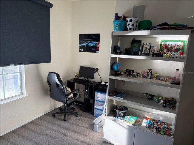 Building Photo - 14316 Fredricksburg Dr