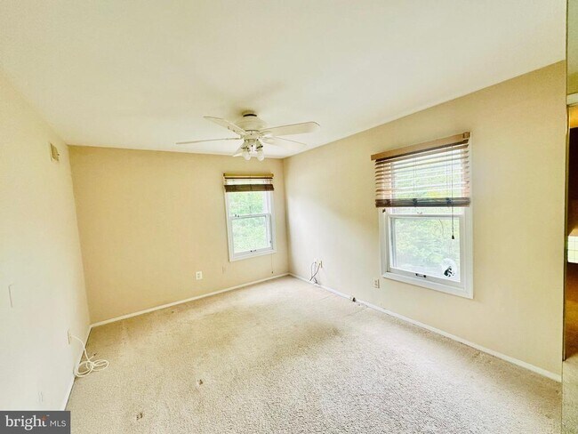 Building Photo - 9124 Wandering Trail Dr