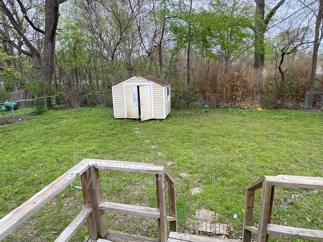 Building Photo - 3654 Mason Ave