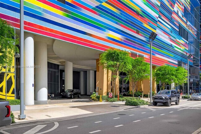 Building Photo - 45 SW 9th St