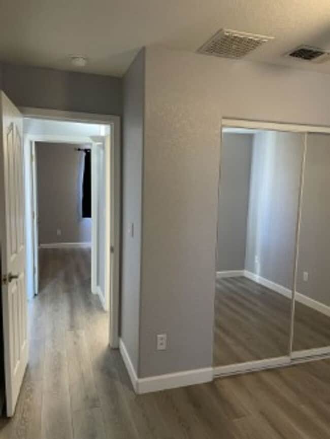 Building Photo - North side home, pet friendly with fenced back yard.