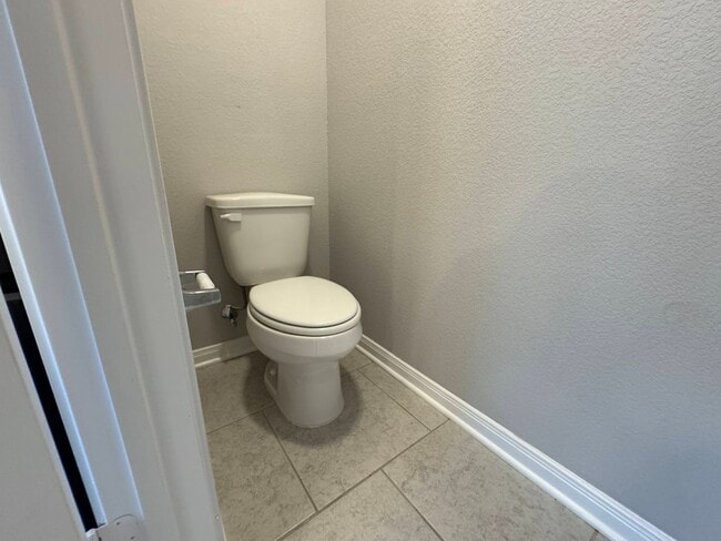 Building Photo - 938 James Parker Cir