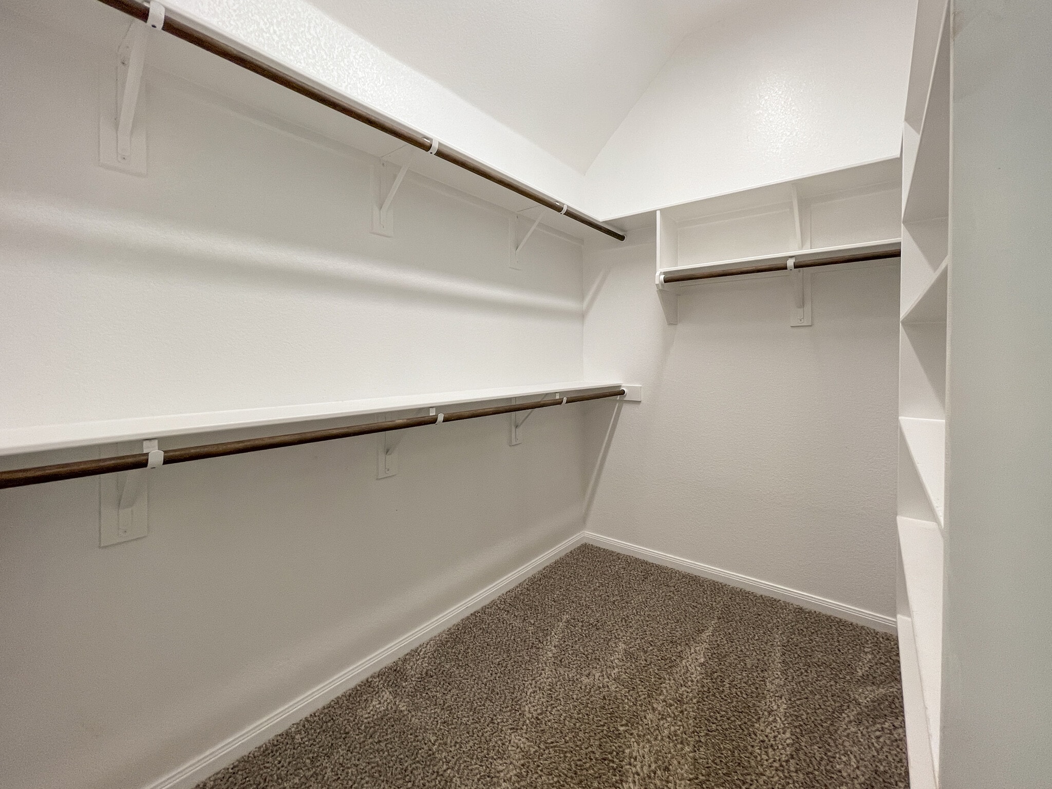 Building Photo - 10265 Driskill Dr