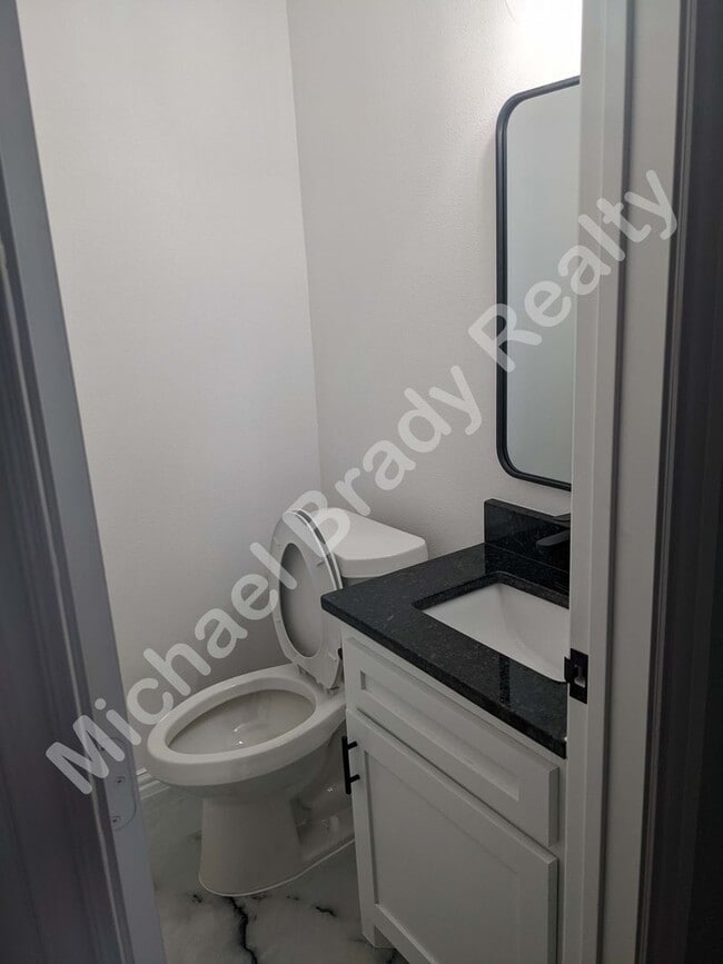 Building Photo - 3924 Scruggs Dr