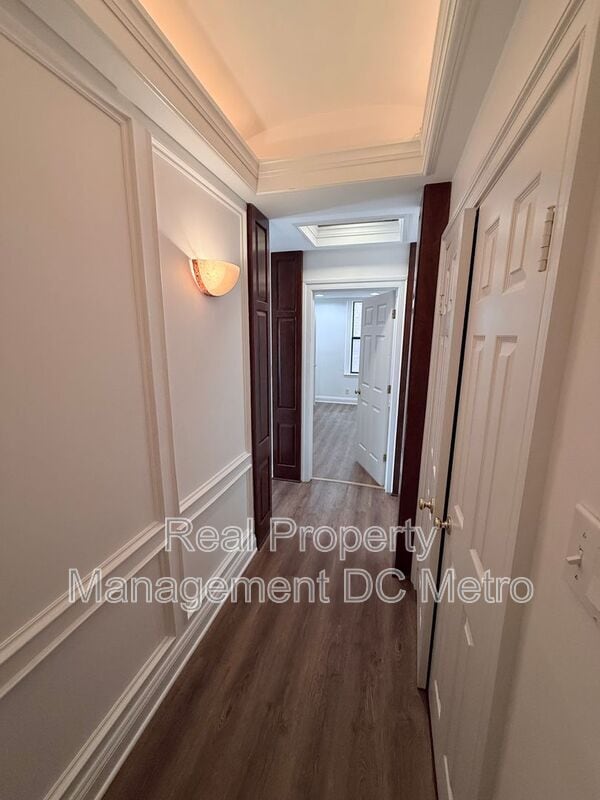 Building Photo - 1316 New Hampshire Ave NW