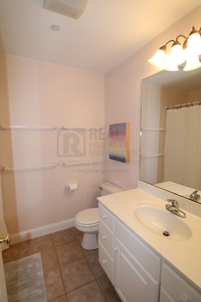 Building Photo - 67 Clearwater Dr