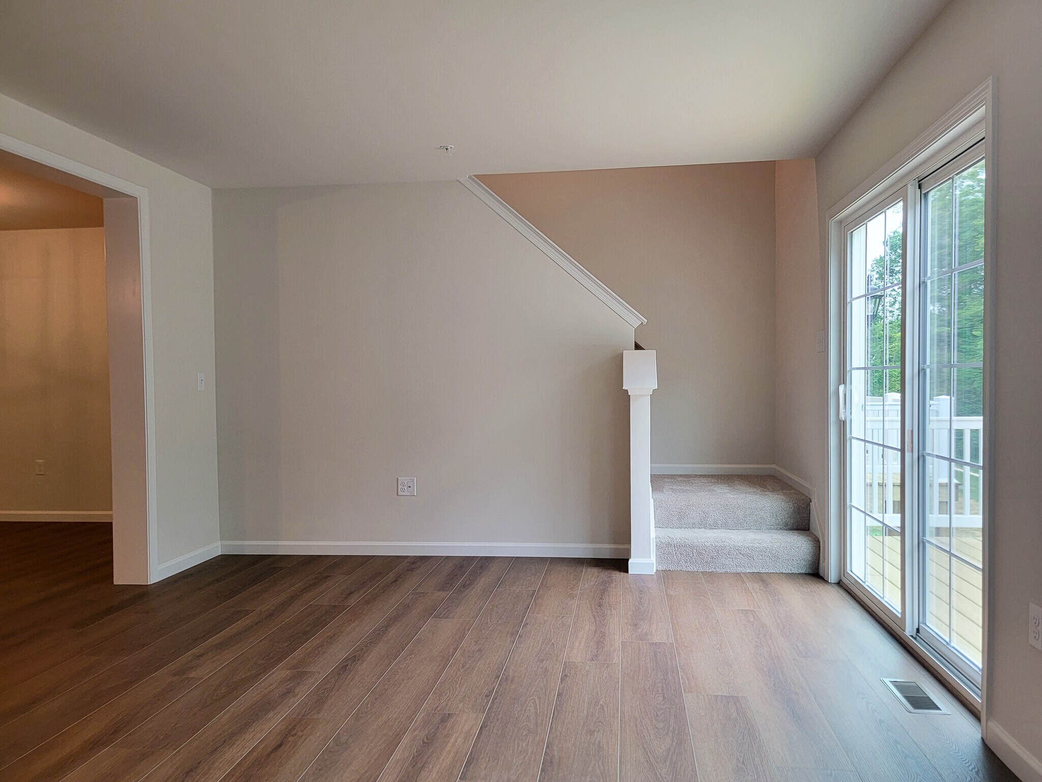Building Photo - 85 Beech Tree Ct