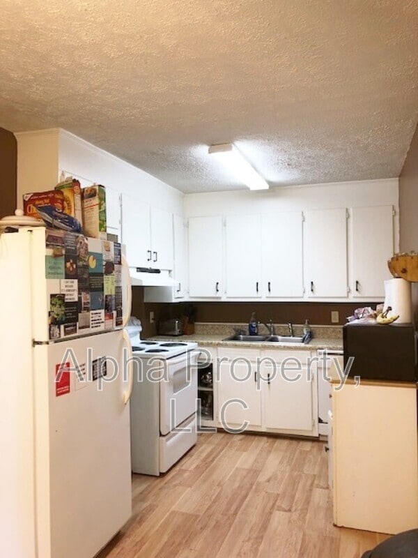 Building Photo - 7 Pembroke Ln