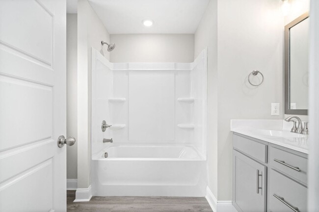 Building Photo - **COMING SOON** Nashville-Style Single Family Homes in Clarksville!