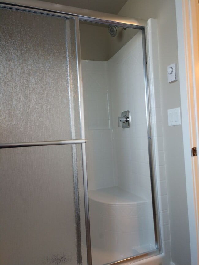 Building Photo - 2235 Electric Ave