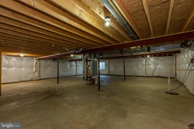 Building Photo - 210 Eternal Way