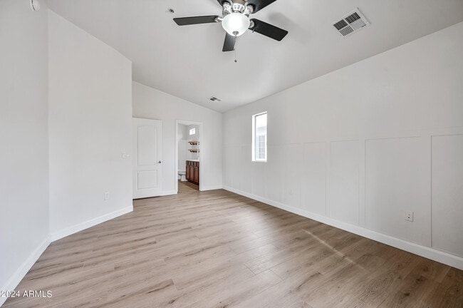 Building Photo - 2150 W Alameda Rd